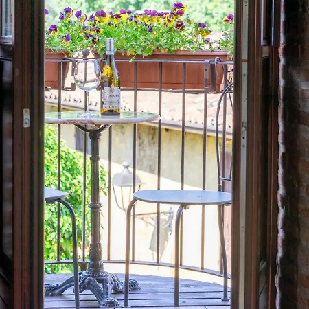 La Casa Nel Borgo Lägenhet