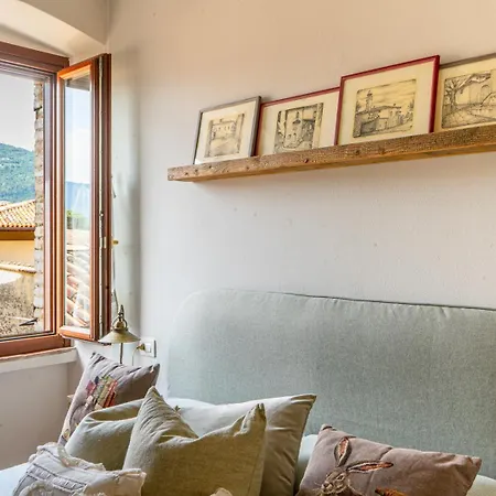 La Casa Nel Borgo San Felice del Benaco