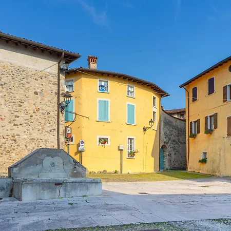 La Casa Nel Borgo Lägenhet